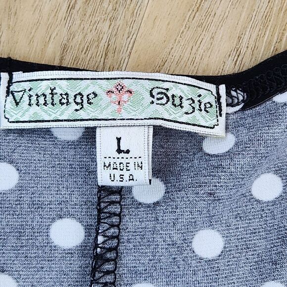 💛Vintage Suzie Black w/White Polka Dot Asymmetric Sleeveless Top Large - Picture 8 of 8